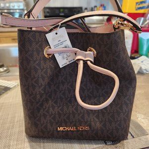 Michael Kors Crossbody Bag